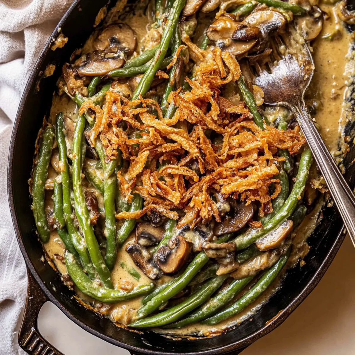 Irresistible Green Bean Casserole with Creamy Mushroom Sauce 3 29a040ac 2e98 4b25 897c e20a2615e670bl b5zlfp