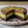 No-bake chocolate pistachio cake Recipe