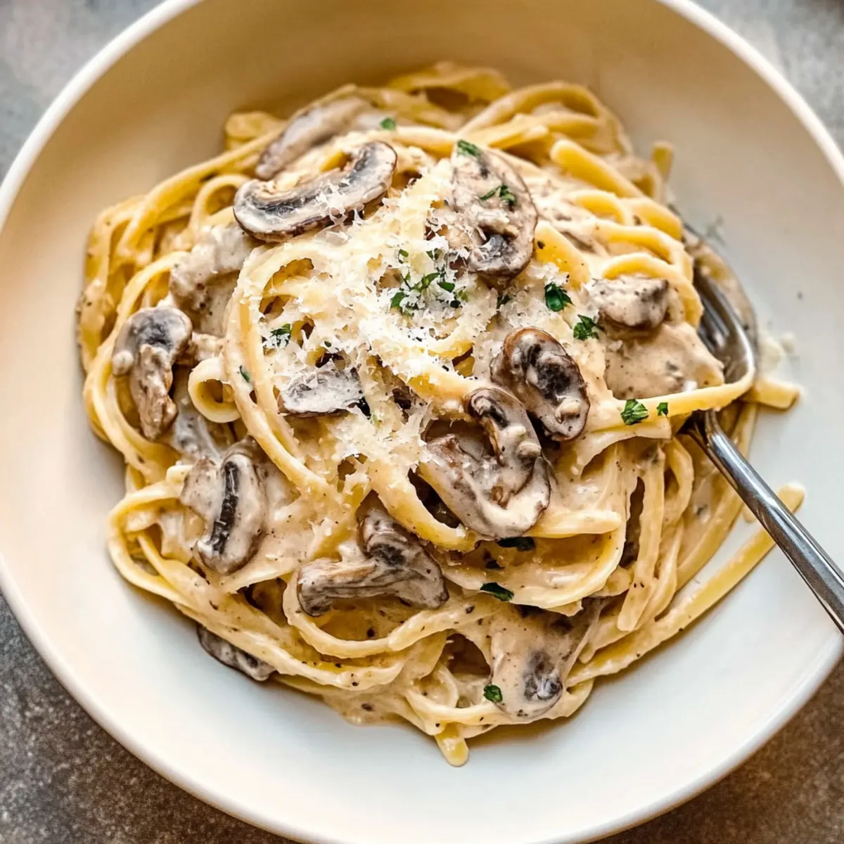Mushroom Cream Sauce Pasta