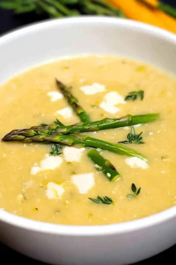 Asparagus Soup With Lemon and Parmesan