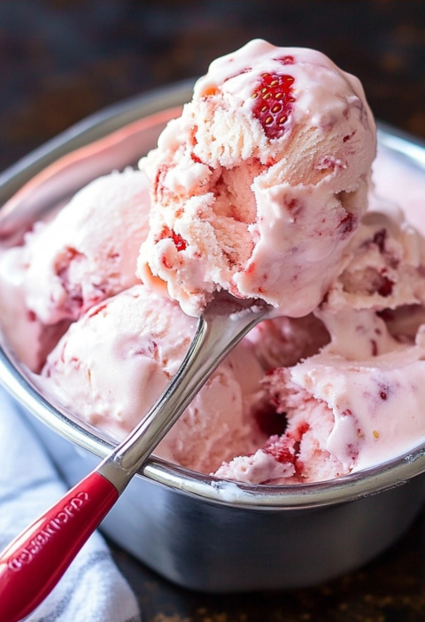 Strawberry Ice Cream Recipe for Perfect Summer Treats